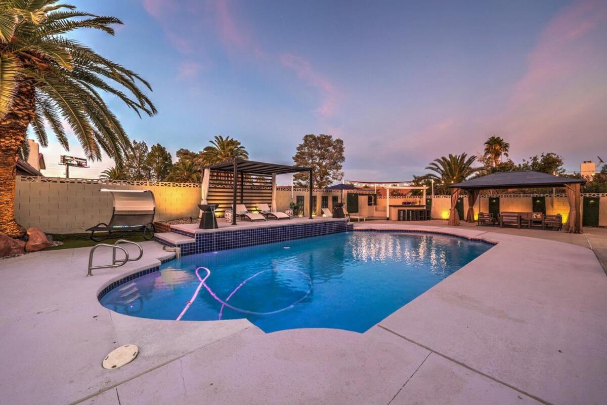 Elysian Villa Las Vegas Exterior photo
